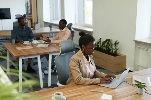 Ultimate Handbook: Comprehensive Roadmap to Kickstart Your AgTech Venture in the UK